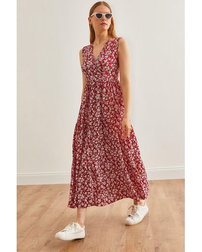Olalook Zweireihiges maxi-strickkleid mit daisy-muster in - Rot
