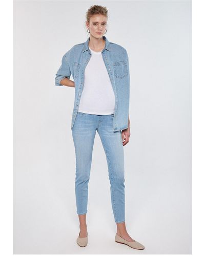 Mavi Vanessa everyday casual hazy light jeanshose 84482 - Blau
