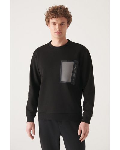 AVVA Es sweatshirt mit rundhalsausschnitt und reflektierendem 3-faden-fleece in regulärer passform - Schwarz