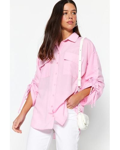 Trendyol Hell hemd aus gewebter baumwolle mit verstellbaren ärmeln und kordelzug - Pink