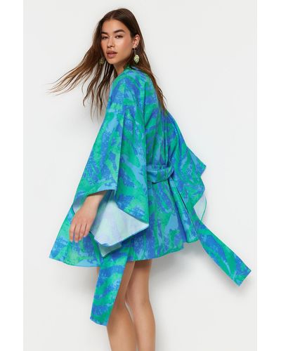 Trendyol Kimono & kaftan regular fit - Blau