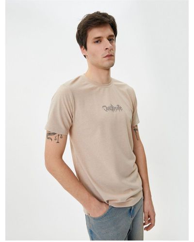 Koton T-shirt mit slogan-print, rundhalsausschnitt, kurze ärmel - Natur