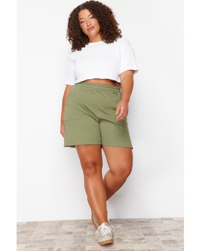Trendyol Farbene gestrickte shorts mit reißverschluss und bermudas tbsss24ap00029 - Grün