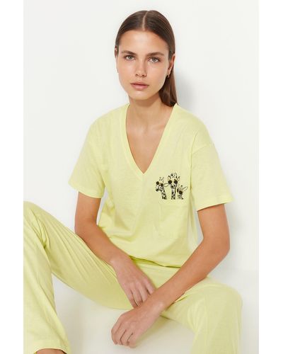 Trendyol Pyjama set print - Gelb