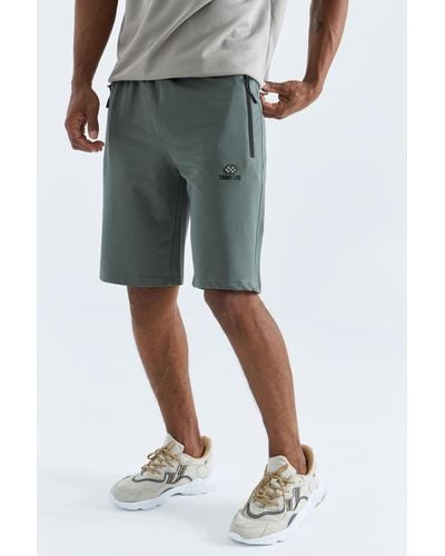 TOMMY LIFE Çağla shorts mit verstecktem reißverschluss und schnürung auf der rückseite, standard-passform – 81136 - Grün