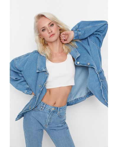 Trendyol E oversize-jeansjacke mit taschendetail - Blau