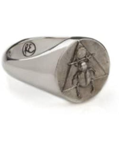Rachel Entwistle The Scarab Signet Ring Q / Silver - Grey
