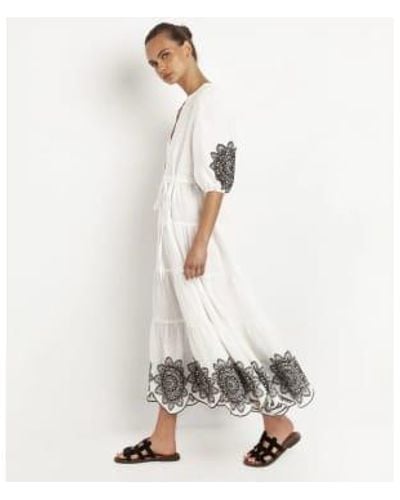 Greek Archaic Kori Daisy robe longue avec ceinture en blanc et noir 230068