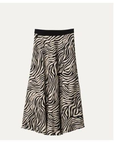 Delicate Love Sara Classic Zebra Skirt - Negro