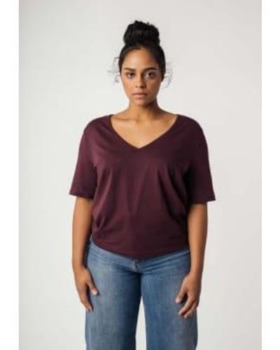 Mela V-neck Organic Cotton T-shirt Lali - Red