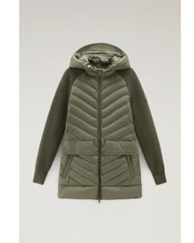 Woolrich Chaqueta híbrida chevron en ver oscuro - Verde