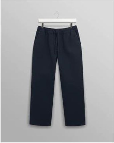 Wax London Kurt pantalón sarga algodón orgánico - Azul