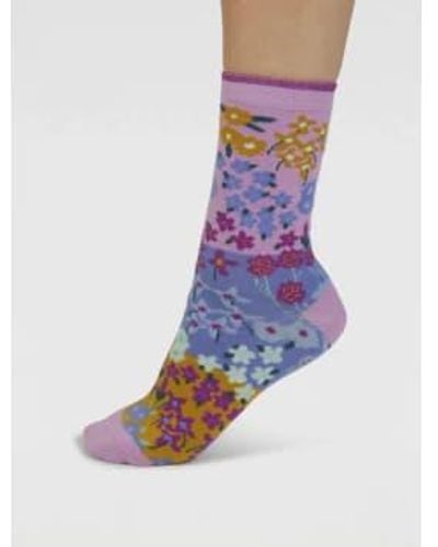 Thought Spw901 Marguerite Floral Organic Cotton Socks In Dusk Lilac - Blu