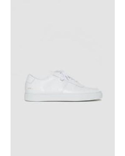 Common Projects Bball niedrig in leder weiß