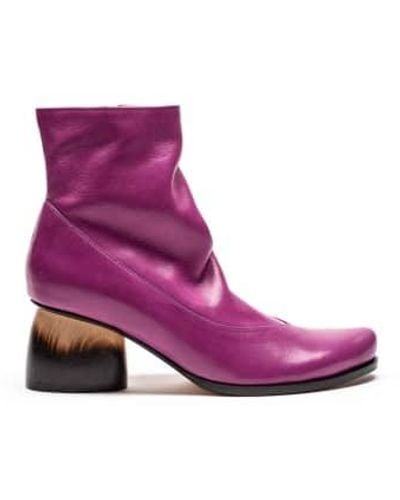 Tracey Neuls Manuela Wood Tyrian Or Fuschia Leather Ankle Boots - Viola
