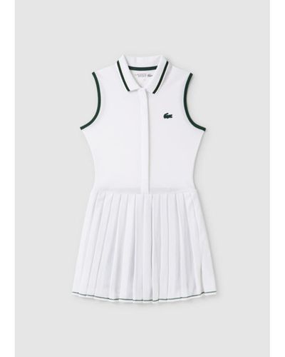 Lacoste Robe tennis plissée avec short intégré en vert blanc