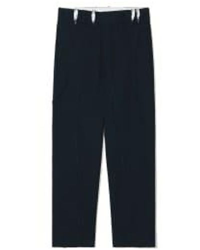PARTIMENTO Curved Cut-off Chino Pants In - Blue