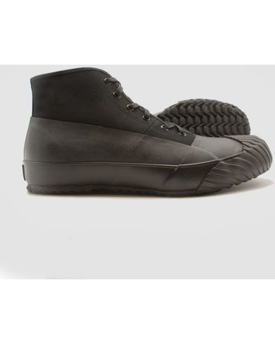 Chaussures Moonstar AllWeather Noires - Taille 45 - Portées 2 Fois - Style Robuste - Presque Neuves