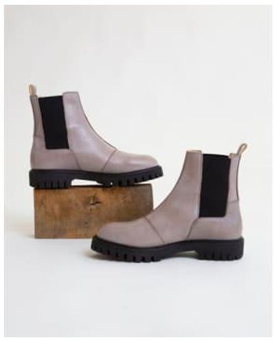 Beaumont Organic Aw22 Milan Chelsea Boot - Gray