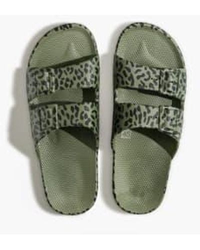 FREEDOM MOSES Leo Cactus Green Leopard Print Sandals - Verde