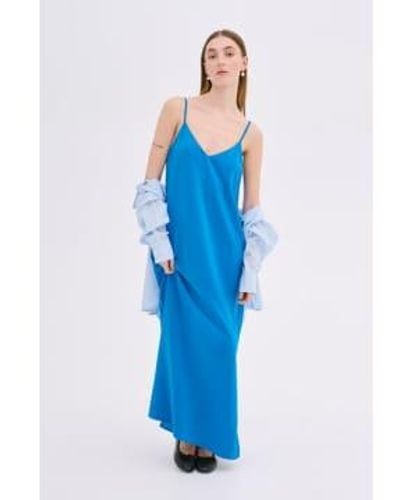 My Essential Wardrobe Robe sangle d'estelle - Bleu