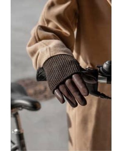 Markberg Helly glove en brun foncé - Marron