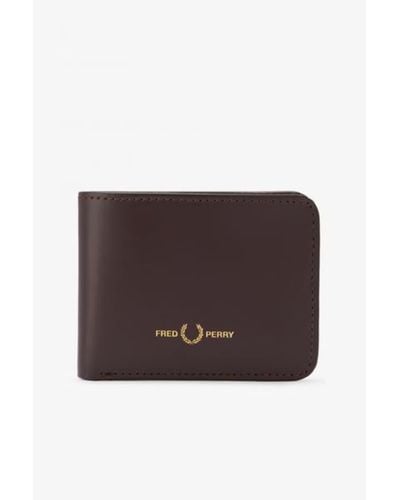 Fred Perry Matt Leather Billfold Wallet Ox Blood - Marrone