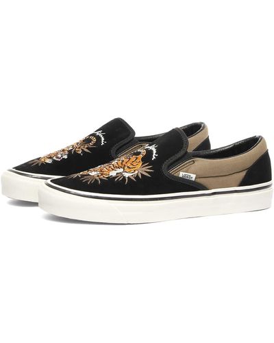 Vans slip on california hotsell souvenir