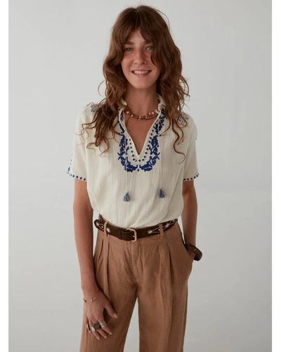 Maison Hotel Emmanuelle Blouse