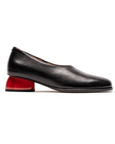 Tracey Neuls Space Void Or Black Leather Slip On Shoes - Nero