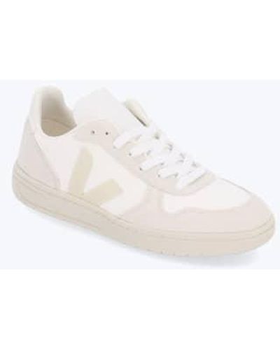 Veja Baskets basket-ball blanches Natural Pierre V-10 en daim et maille