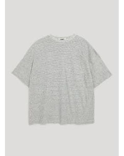 YMC T-Shirt mit drei Streifen – Ecru - Grau