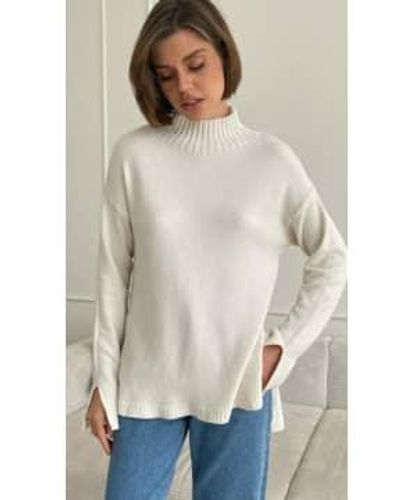 Charli London Mona Sweater In Ivory - Bianco
