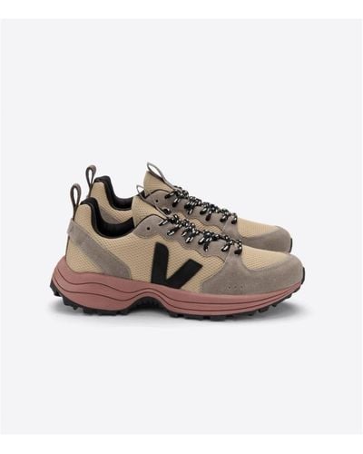 New balance deals 13jp