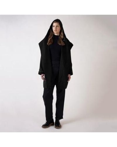 Kate Sheridan And Batwing Coat Slimcut - Black