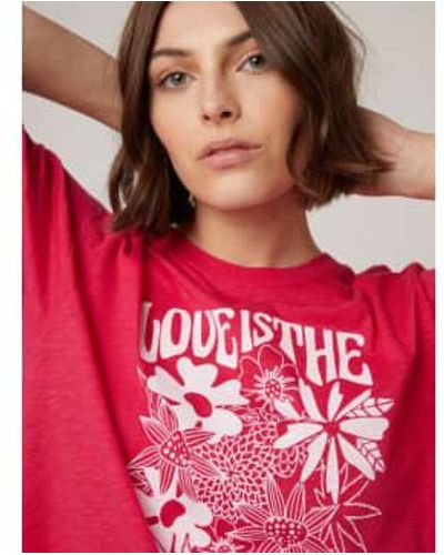 Berenice Love es la camiseta respuesta - Rojo