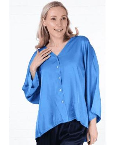 MSH Oversized Button Down Silk Textured Blouse In - Blu
