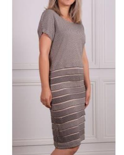 Riani Tiered Dress In And Beige - Marrone