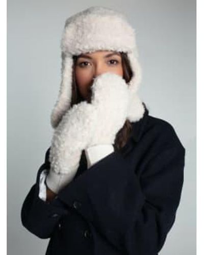Nooki Design Gia Faux Fur Mitten- / One Fur: 100% Polyester Lining: Trim: 50% Acrylic, 27% Polyester, 23% Nylon - Blue