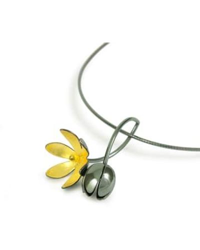 Gabriella Casemore Inlaid Silver Flower And Bud Pendant Sterling Silver - Green