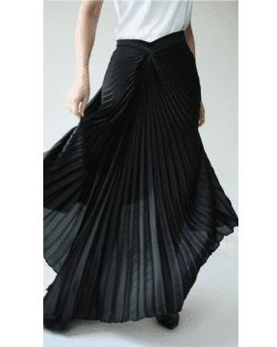 Lora Gene The Anais Pleated Skirt By Uk 12 - Black