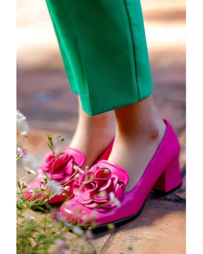 Green Chie Mihara Flats and flat shoes for Women | Lyst