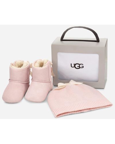 UGG ® Infants' Jesse Bow Ii & Beanie Suede Boots|hats - Pink