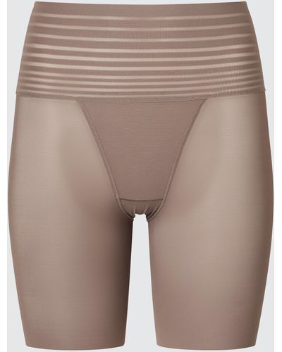 Uniqlo Figurformende airism shorts (smooth-typ) - Natur