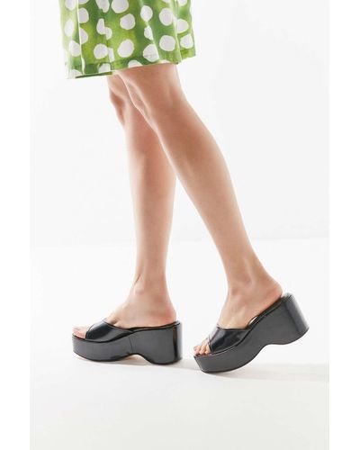 Urban Outfitters Uo Gina Platform Slide Sandal - Black
