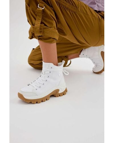 Skechers Street Hi-ryze Fashion Shaker Sneaker - White