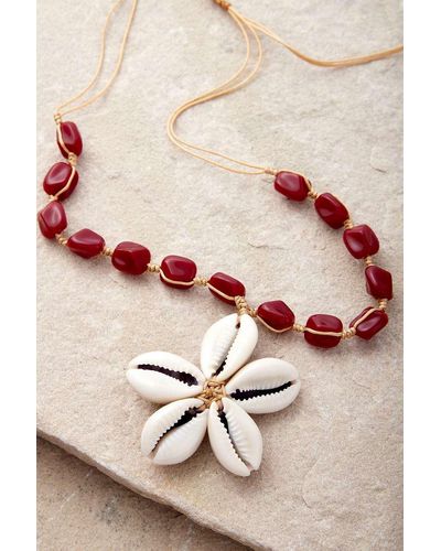 Silence + Noise Silence + Noise Beaded Shell Flower Cord Necklace - Pink