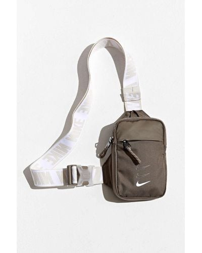 Nike Sportswear Essential Sling Bag - Multicolor