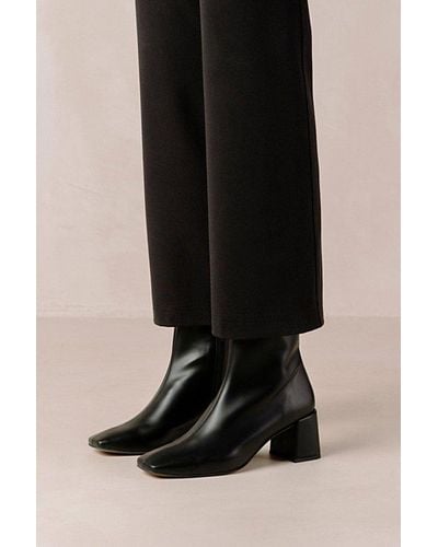 Svegan Watercolor Vegan Leather Ankle Boot - Black