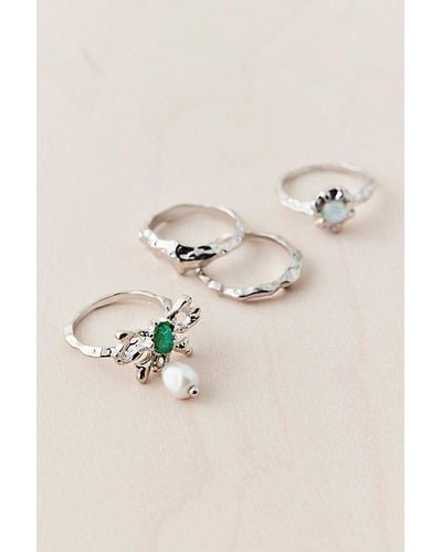 Urban Outfitters Molten Bow Ring Set - Natural